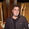 Purchase Vince Gill MP3